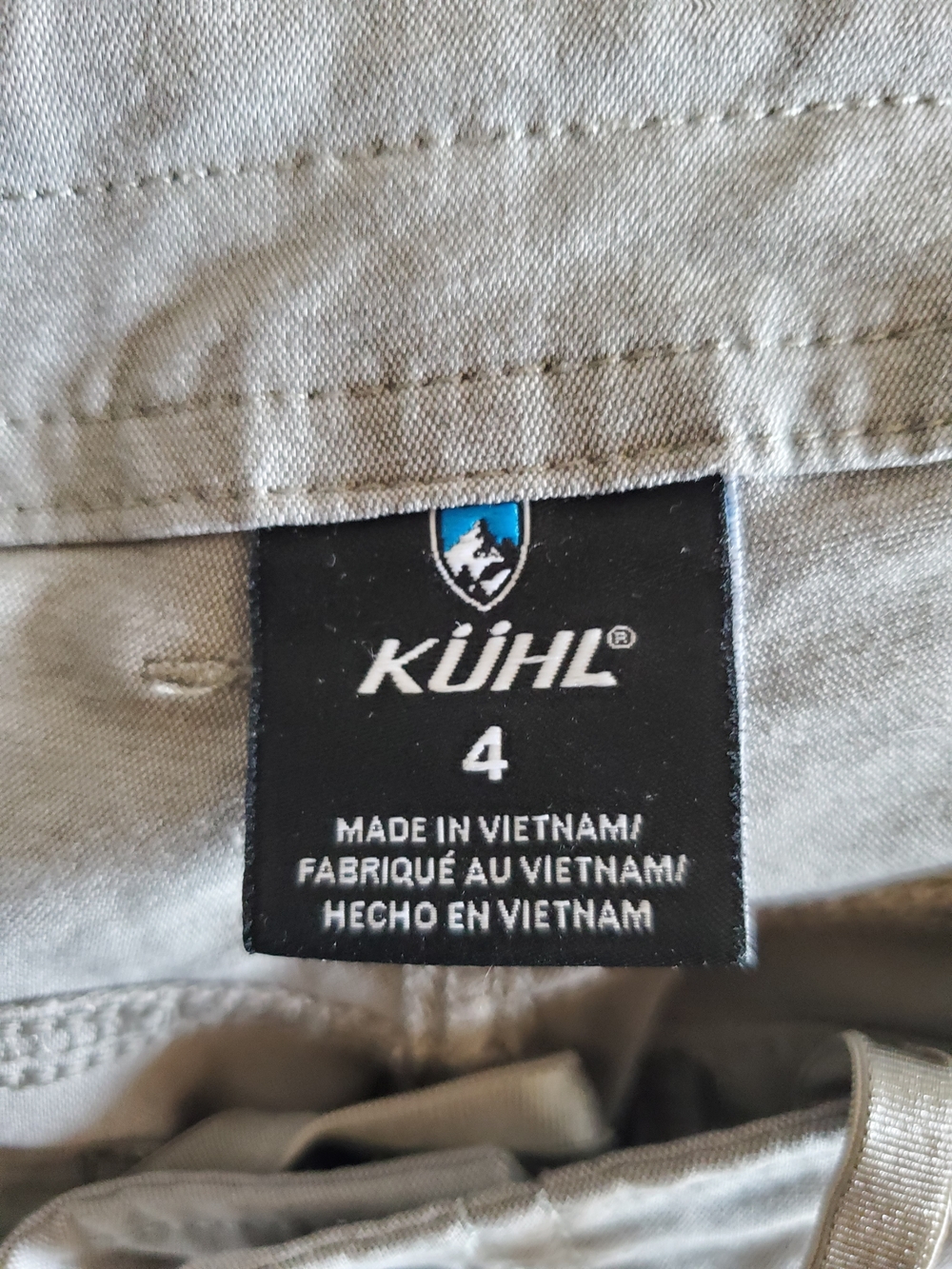 Kuhl Light Gray Women's Knee-Length Shorts - Picture 4 of 9